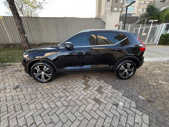 VOLVO XC40 2.0 T4 GASOLINA INSCRIPTION GEARTRONIC VOLVO XC40 2.0 T4 GASOLINA INSCRIPTION GEARTRONIC